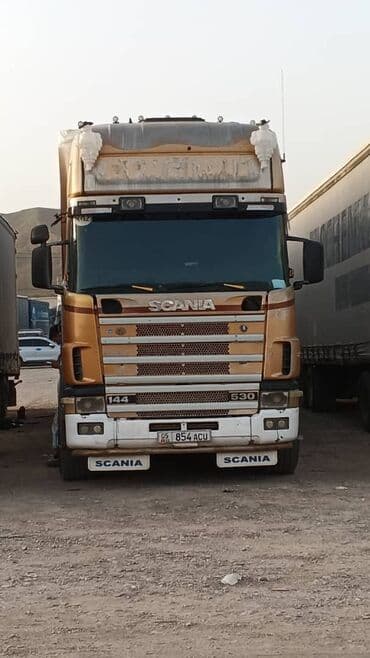шыны на трактор: Тягач, Scania, 2001 г., Тентованный — 1