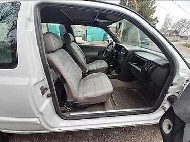 ае 86: Volkswagen Golf: 1993 г., 1.8 л, Механика, Бензин, Хэтчбэк — 5