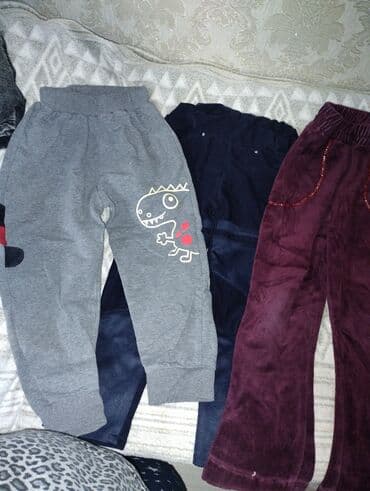 деские вещи: Детские вещи и обувь б/у на девочку 2-3 года все отдам за 2700 т. сом — 13