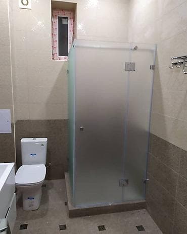 bed: Угловая душевая перегородка с матовым стеклом - обязательный элемент — 4