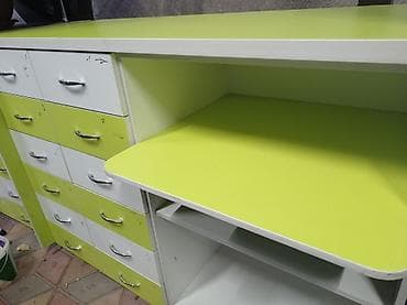 Готовый бизнес: Срочно ! Продаю стойку ресепшена новую со стеклом из 4 модулей,общей — 4