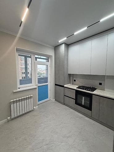 1 бөлмө, Менчик ээси — 8