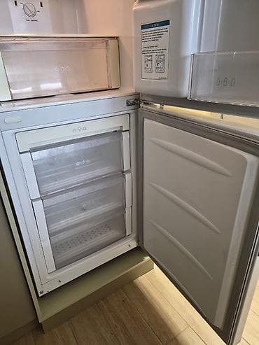 Техника жана электроника: Муздаткыч LG, Эки камералуу, No frost — 2