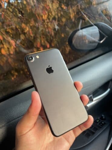 продать ноут: IPhone 7 — 3