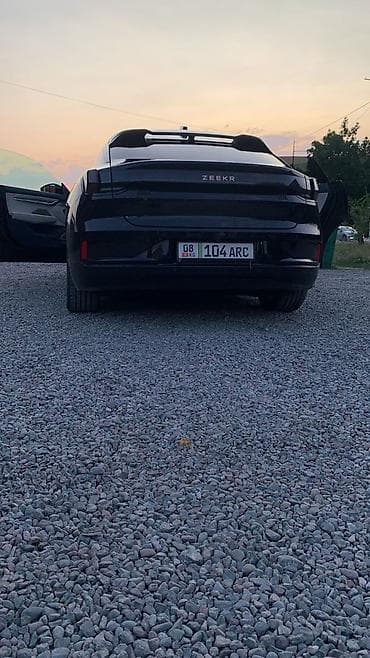 зикир 001: Zeekr 001: | 2023 г. Универсал — 3