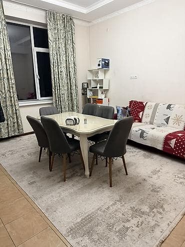 дом на калеса: Продаётся жилой дом с большим навесом и закрытым двором. 170м2 — 9