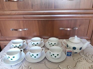 кофеварка турка: Советский кофейный сервиз 
"Дулево" на 6 персон.
чайник - продан — 2