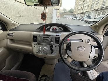 ml 163: Toyota Raum: 2003 г., 1.5 л, Автомат, Бензин, Минивэн — 3