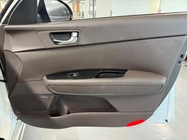 диски на: Kia Optima: 2018 г., 2 л, Гибрид, Седан — 9