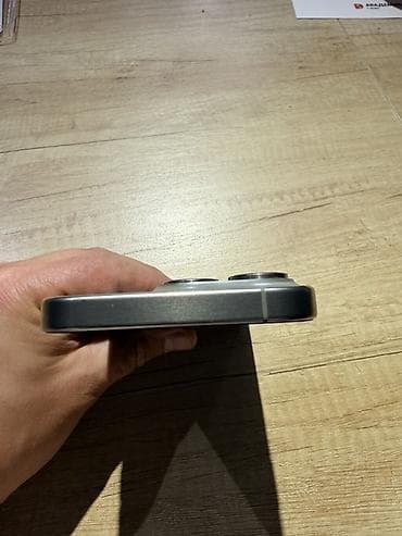 Apple iPhone: IPhone 15 Pro, 128 ГБ, Серебристый, Чехол, Коробка, 86 % — 4