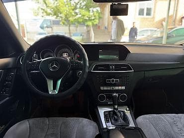 step 2: Mercedes-Benz C-Class: 2012 г., 1.8 л, Автомат, Бензин, Седан — 10