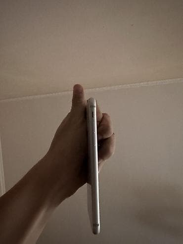 IPhone 8, 64 ГБ, Серебристый, 100 % — 4