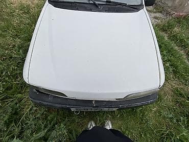 14: Ford Sierra: 1991 г., 1.6 л — 1
