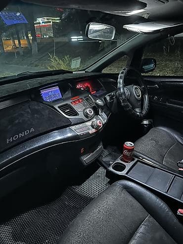 ручка одиссей: Honda Odyssey: 2004 г., 2.4 л, Вариатор, Бензин, Минивэн — 5