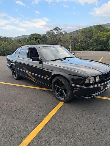 BMW 5 series: 1994 г., 2 л, Механика, Бензин, Седан