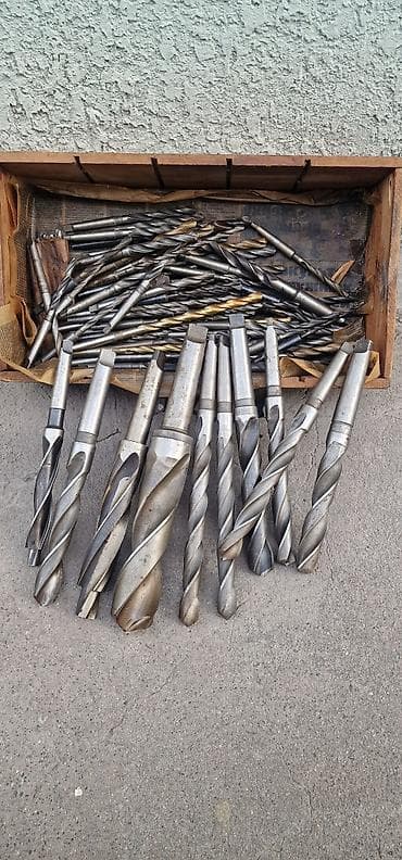 Набор спиральных сверл по металлу (разные диаметры) - Большая