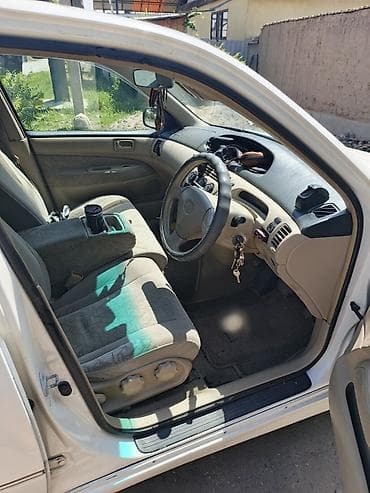 byd ош: Toyota Vista: 1999 г., 2 л, Автомат, Бензин, Универсал — 6