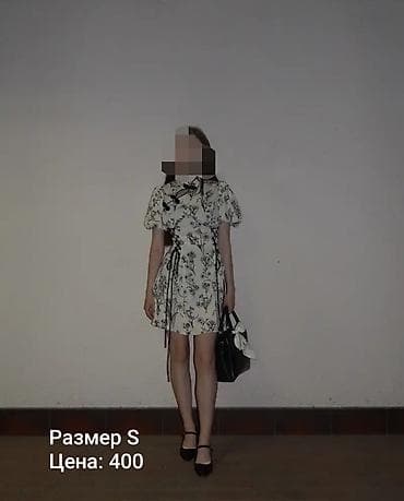 Женская одежда: Продаю б/у вещи в хорошем состоянии 1) Черное макси-платье - Размер — 3