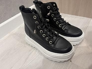 Женские ботинки на массивной платформе - Цвет: черный верх, белая