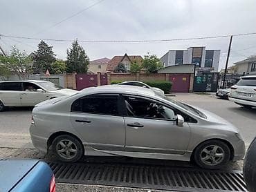 fit 2004: Honda Civic: 2009 г., 1.3 л, Автомат, Гибрид, Седан — 2