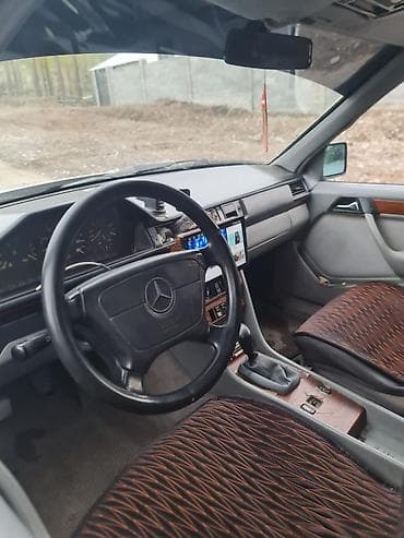 бампер на мерседес w202: Mercedes-Benz W124: 1993 г., 2.9 л, Ручные, Дизель, Седан — 3