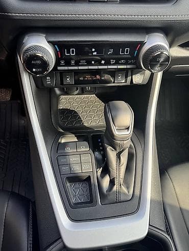 rav4: Toyota RAV4: 2024 г., 2.5 л, Автомат, Бензин, Кроссовер — 5