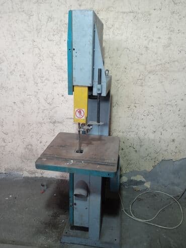 бу оборудование для ресторанов: Ленточный станок по дереву подойдёт вырезки разных форм !!! — 1