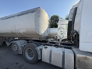 вольво спойлер: Тягач, Volvo, 2011 г., Цистерна — 7