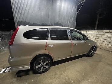 Honda Stream: 2002 г., 2 л, Автомат, Бензин, Вэн/Минивэн — 4
