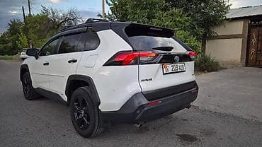 mini jack: Toyota RAV4: 2019 г. — 5