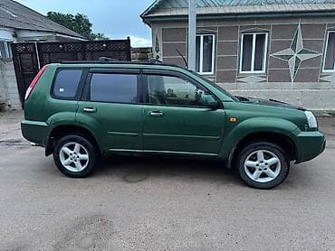 Nissan X-Trail: 2001 г., 2 л, Кол менен иштөөчү, Бензин, Кроссовер — 1