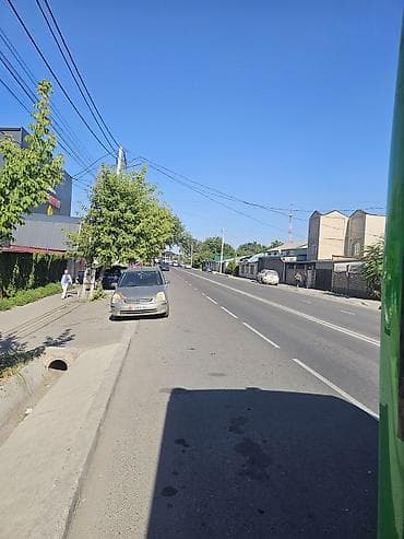 Унаа салону, 700 м², Иштеп турган Бизнес, Жабдууларсыз — 5