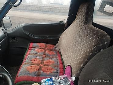 hyundai экскватор: Легкий грузовик, Hyundai, Стандарт, 3 т, Б/у — 7