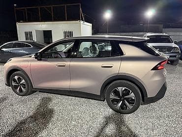 byd e3: BYD : 2026 г., Электромобиль, Кроссовер — 4