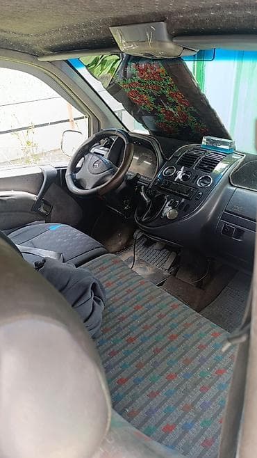 авто ровер: Mercedes-Benz Vito: 2003 г., 2.2 л, Механика, Дизель, Минивэн — 7