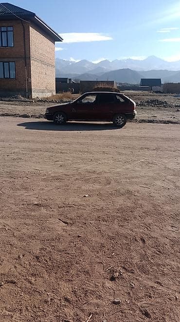 мото подкат: Opel Kadett: 1992 г., 1.6 л, Автомат, Бензин, Хэтчбэк — 2