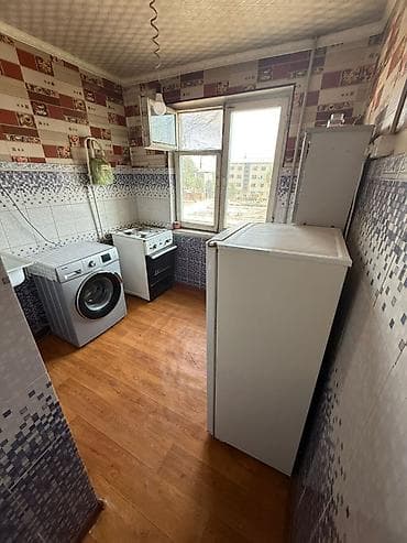 верхний орок: 2 комнаты, 44 м², 3 этаж, Старый ремонт — 10