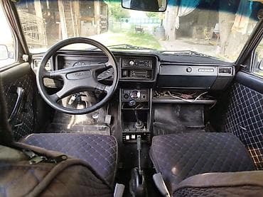 бюджетные авто: ВАЗ (ЛАДА) 2107: 2006 г., 1.6 л, Механика, Бензин, Седан — 6