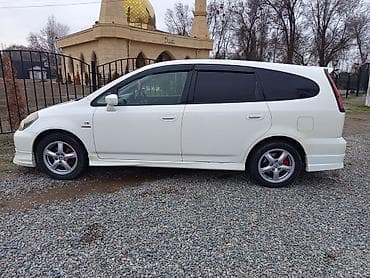 мерседес 124 с: Honda Stream: 2004 г., 1.7 л, Автомат, Бензин, Минивэн — 3