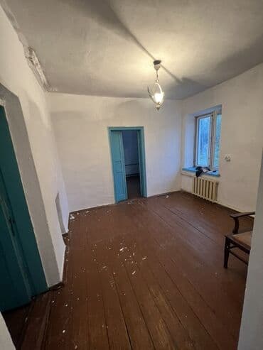 1 комнатные квартиры в бишкеке продажа: Дом, 70 м², 4 комнаты, Собственник, Старый ремонт — 5