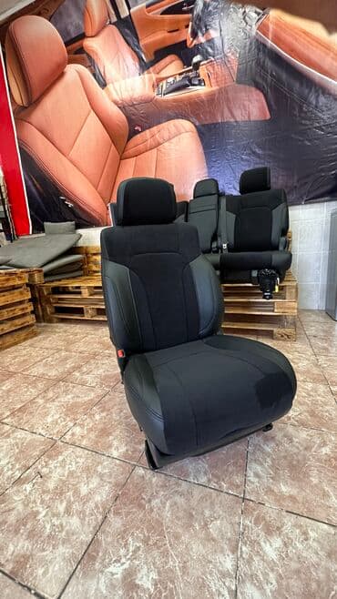 чехол кресло: Чехлы Экокожа, С подушкой, цвет - Черный, Toyota, Новый, Самовывоз — 9