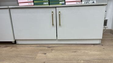 оборудования для магазина: Торговое оборудование для магазина одежды/аксессуаров, белый цвет — 9