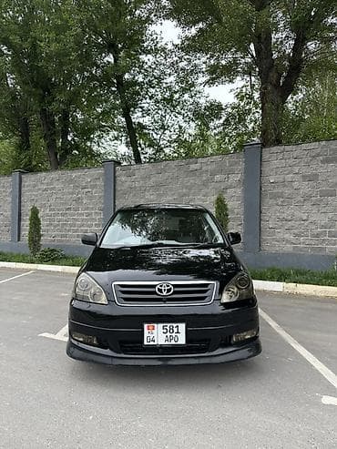 Toyota Ipsum: 2003 г., 2.4 л, Автомат, Бензин, Минивэн