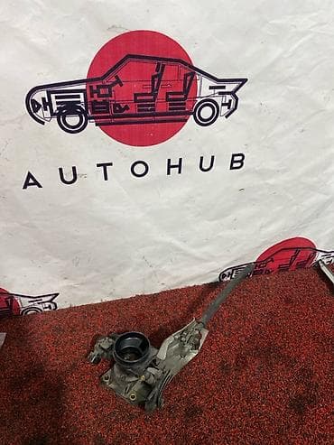 pass: Дроссельная заслонка Toyota Б/у, Оригинал, Япония — 1