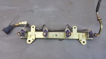 инжектор авто: Nissan Primera QR20 Рампа с форсунками, Ниссан Примера QR20 Топливная — 1