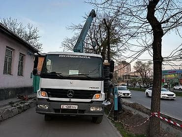краны на радиоуправлении: Стрела 10 м, 5 т — 6