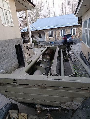 ешка 303 в россии: Самоходная косилка-жатка Fortschritt E303 с рабочей приставкой — 1