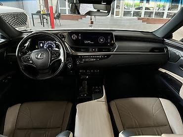 k3 2020: Lexus ES: 2020 г., 2.5 л, Гибрид — 7