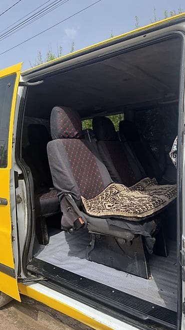 Аренда транспорта: Mercedes-Benz Vito (W638) — жёлтый пассажирский/комбинированный — 5