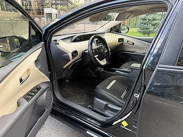споттер: Toyota Prius: 2017 г., 1.8 л, Автомат, Гибрид, Лифтбек — 9